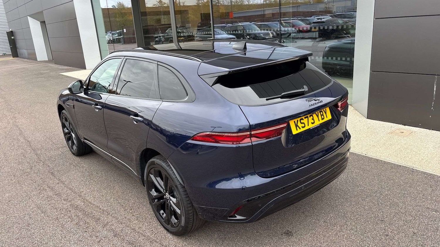 Used Jaguar F-Pace 2023 for sale - 76460322: Photo 28