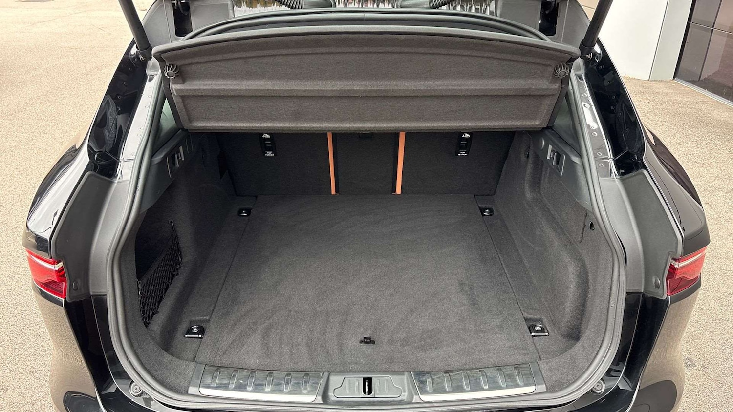 Used Jaguar F-Pace 2022 for sale - 76460656: Photo 10