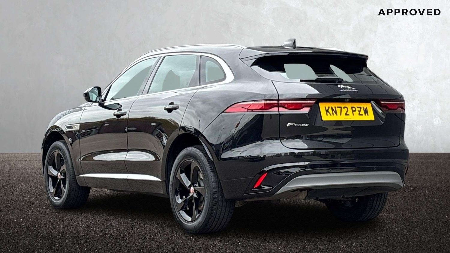 Used Jaguar F-Pace 2022 for sale - 76460656: Photo 2