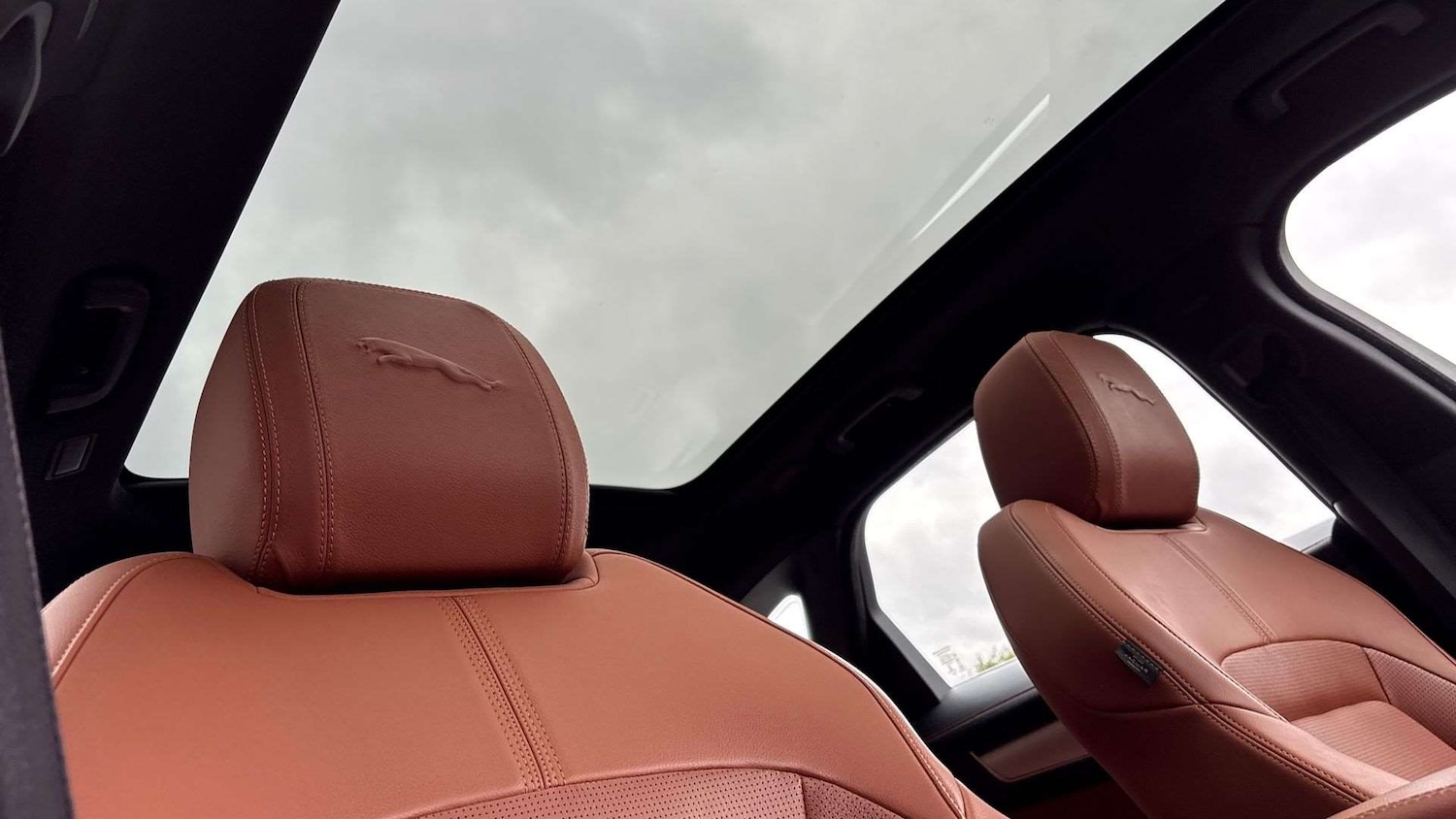 Used Jaguar F-Pace 2022 for sale - 76460656: Photo 27