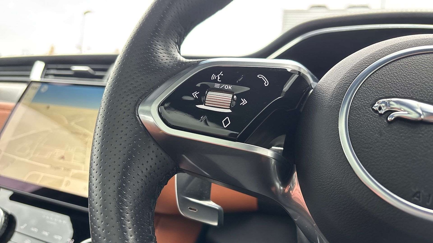 Used Jaguar F-Pace 2022 for sale - 76460656: Photo 30