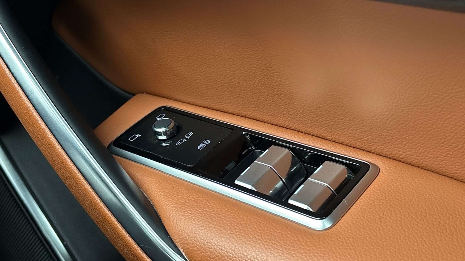 Used Jaguar F-Pace 2022 for sale - 76460656: Photo 32