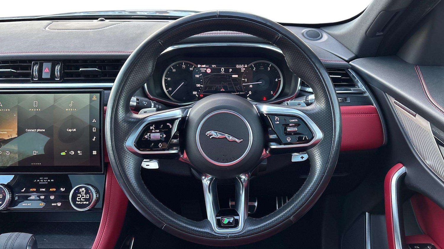 Used Jaguar F-Pace for sale - 76804745: Photo 15