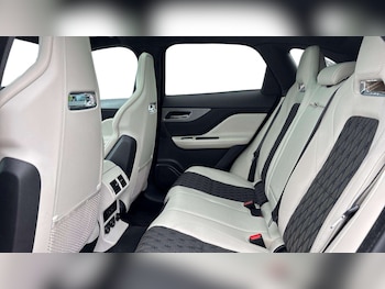 Used Jaguar F-Pace 2019 for sale - 78707303: Photo
