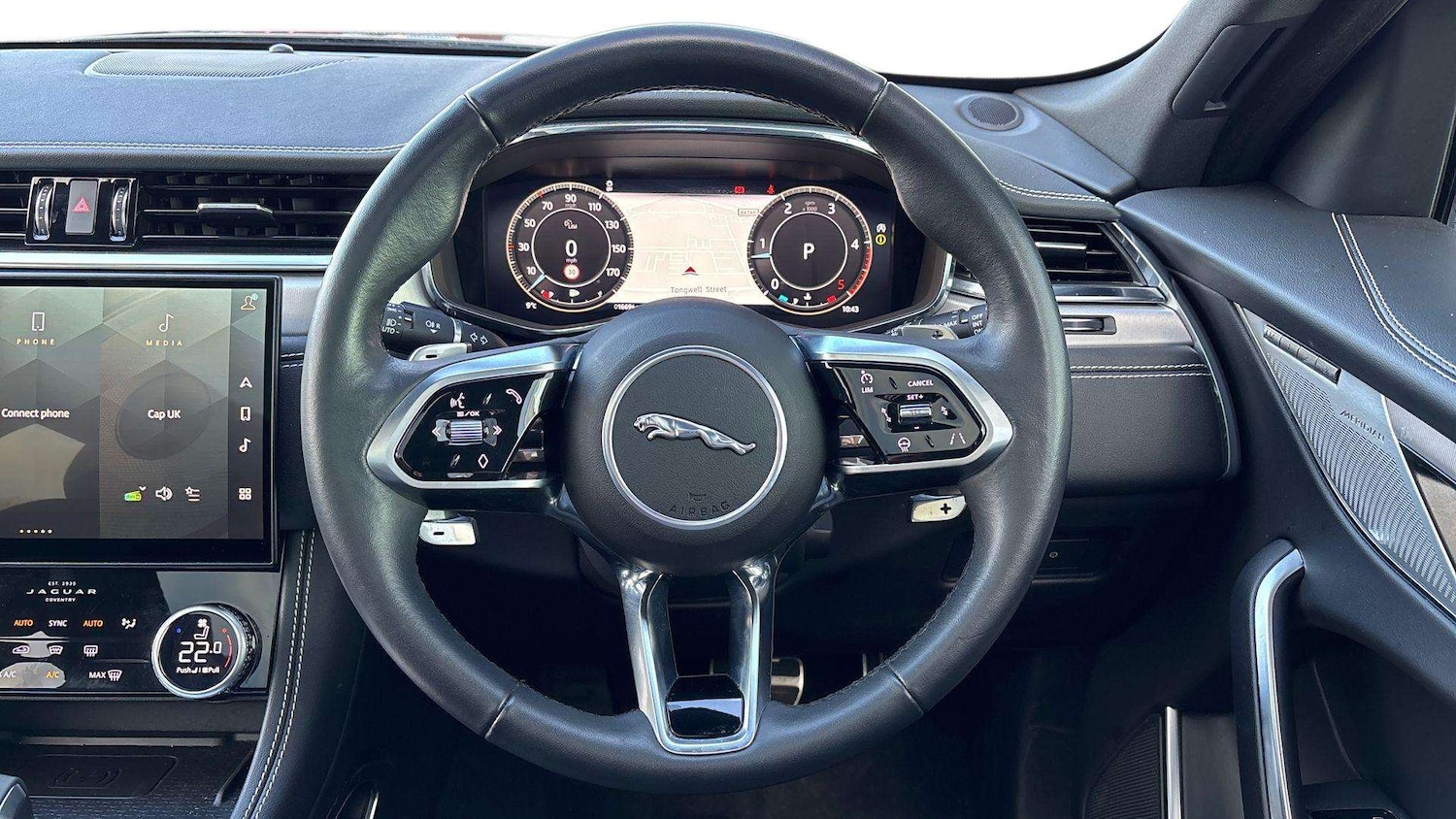 Used Jaguar F-Pace 2023 for sale - 77458579: Photo 15