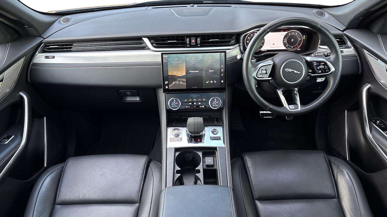 Used Jaguar F-Pace 2023 for sale - 77458579: Photo 9