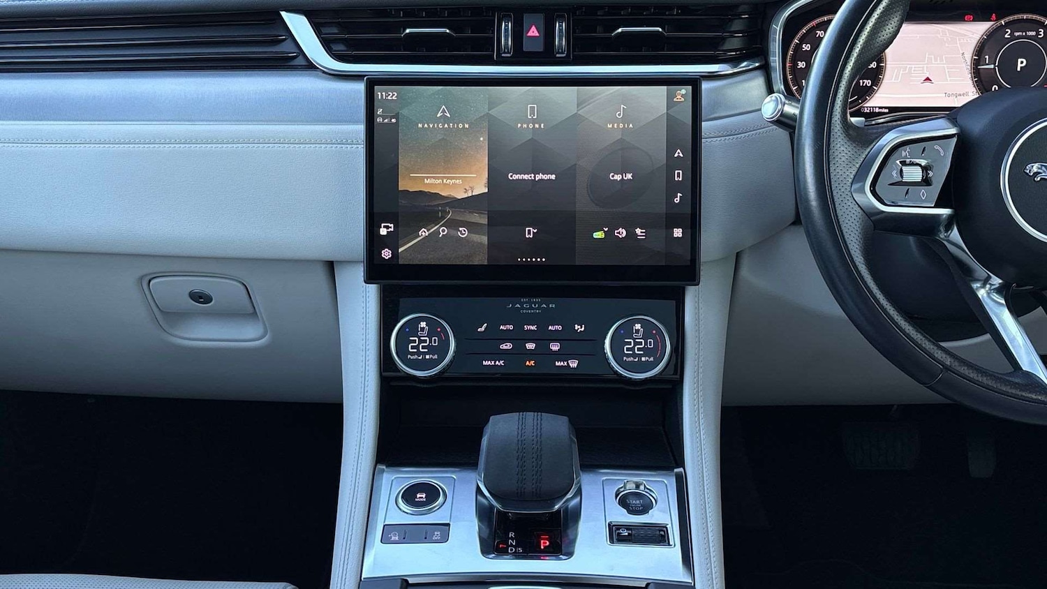 Used Jaguar F-Pace 2021 for sale - 76459937: Photo 14