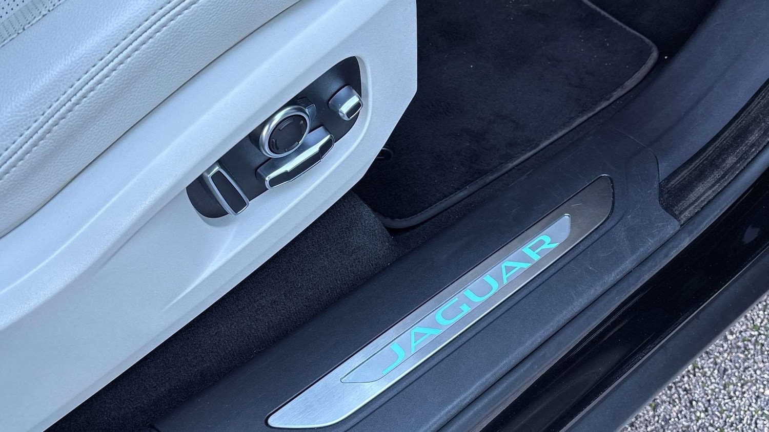 Used Jaguar F-Pace 2021 for sale - 76459937: Photo 23