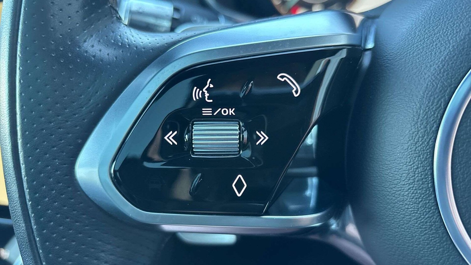 Used Jaguar F-Pace 2022 for sale - 77429059: Photo 35