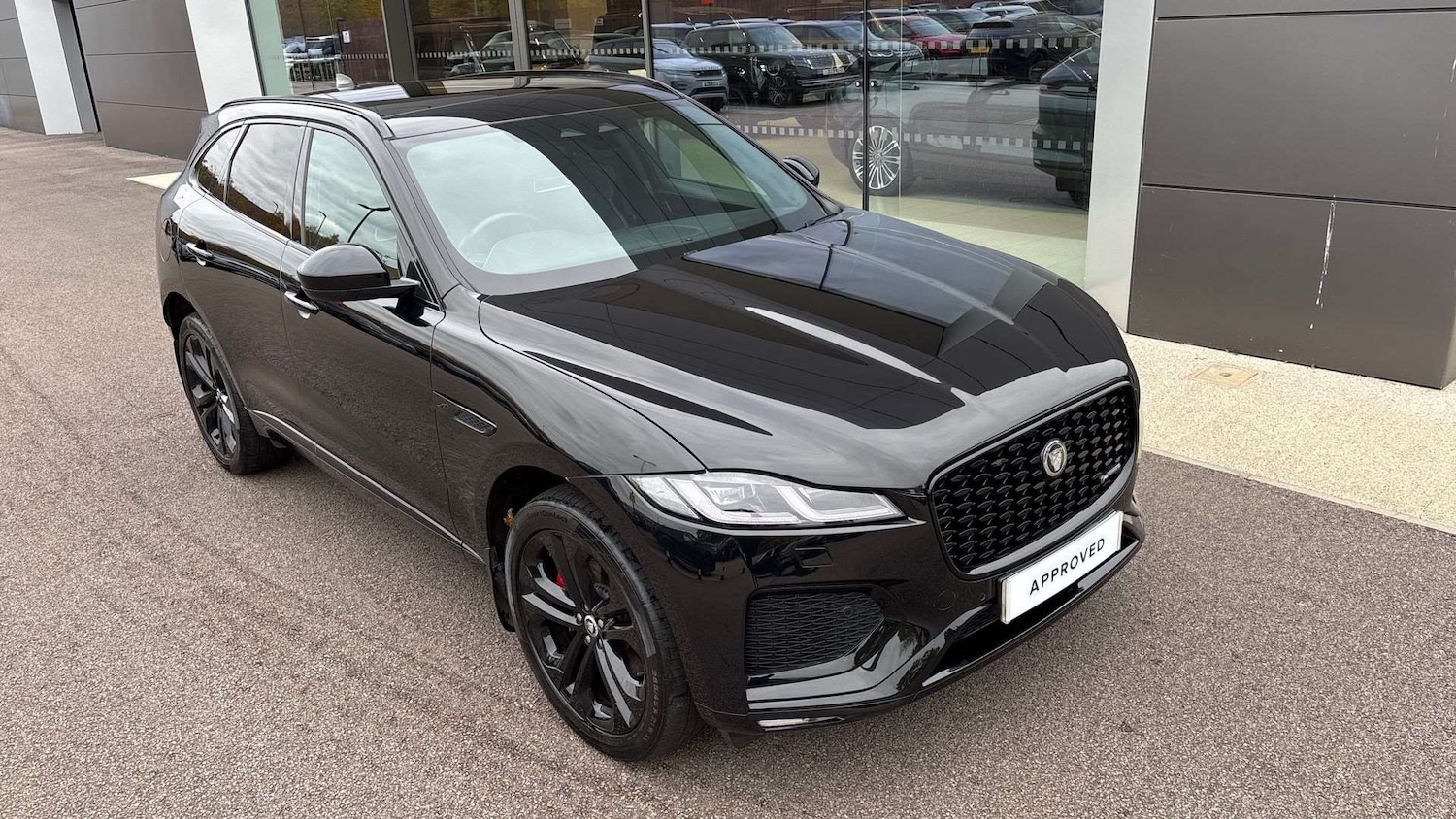 Used Jaguar F-Pace 2023 for sale - 76460400: Photo 24