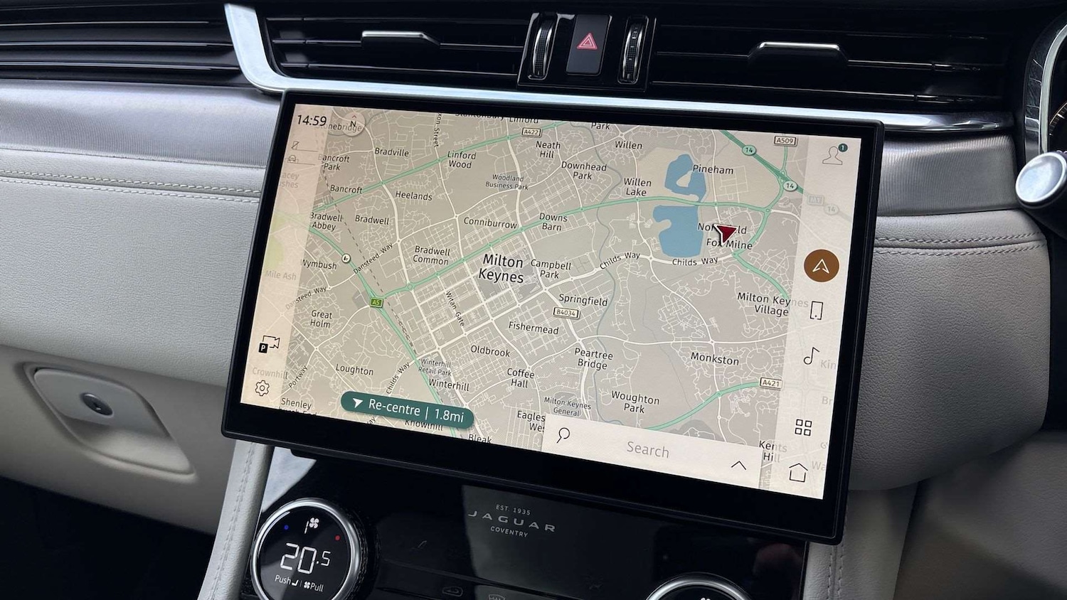 Used Jaguar F-Pace 2023 for sale - 76459952: Photo 11