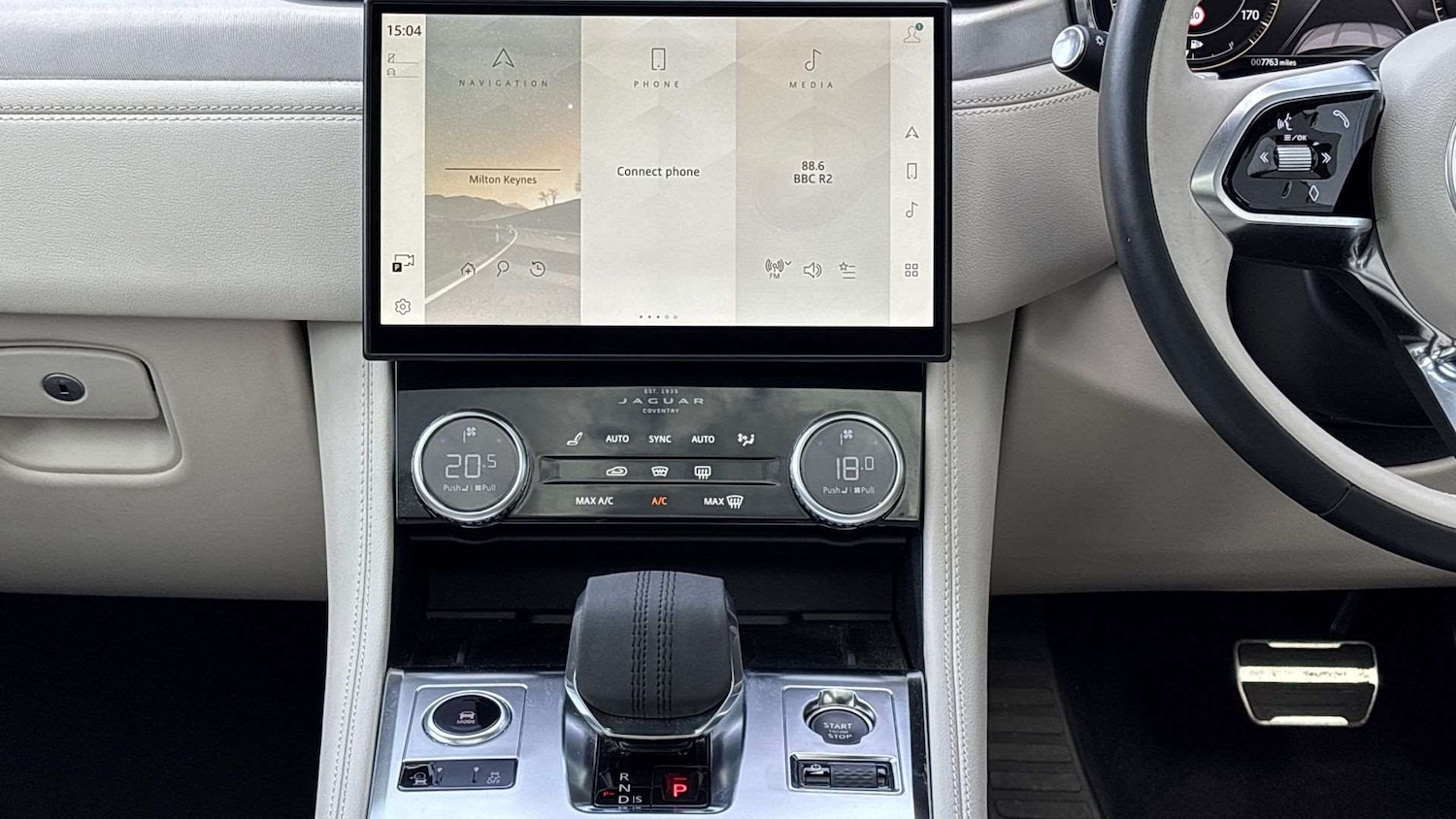 Used Jaguar F-Pace 2023 for sale - 76459952: Photo 14