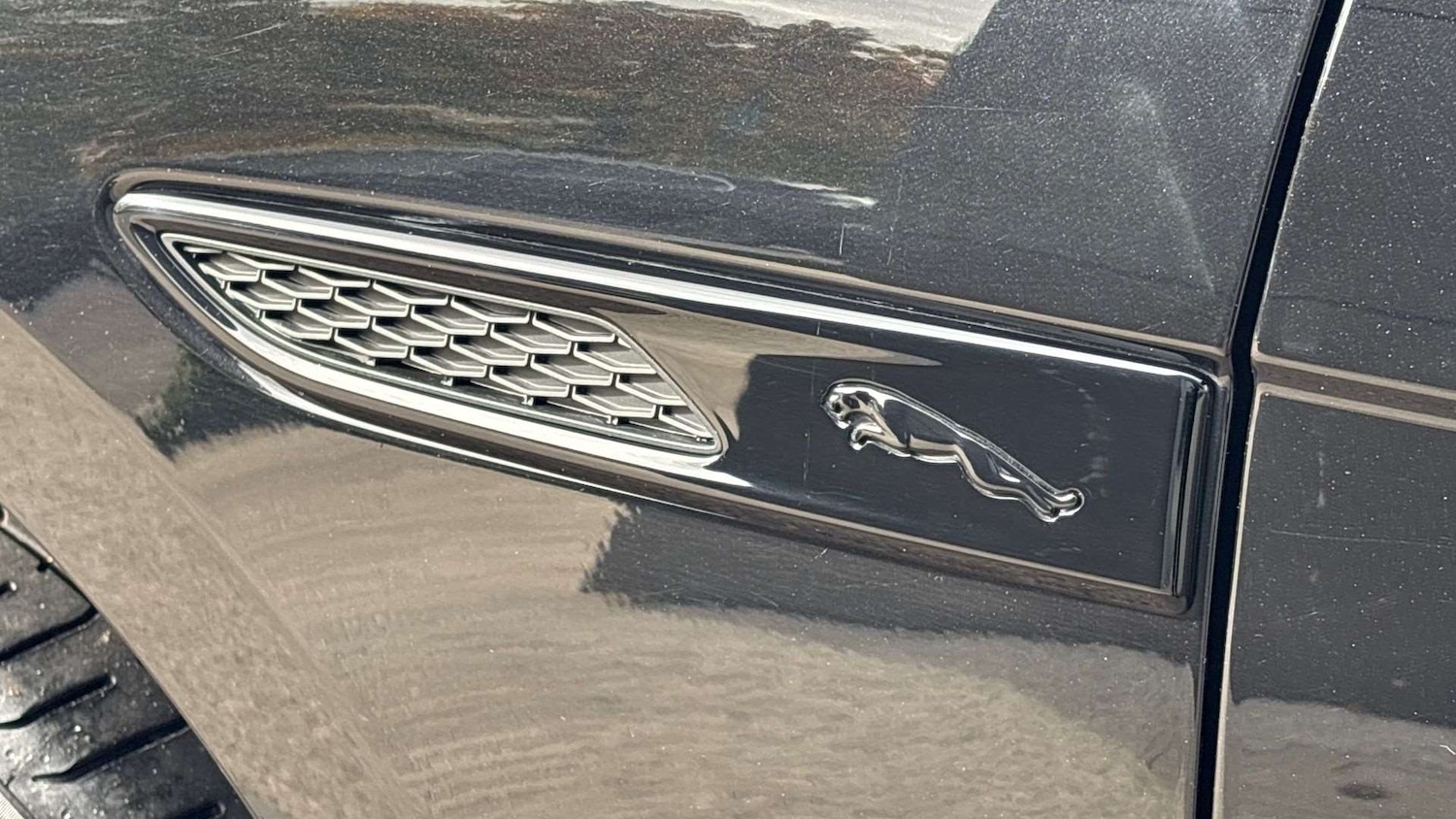 Used Jaguar F-Pace 2023 for sale - 76459952: Photo 20