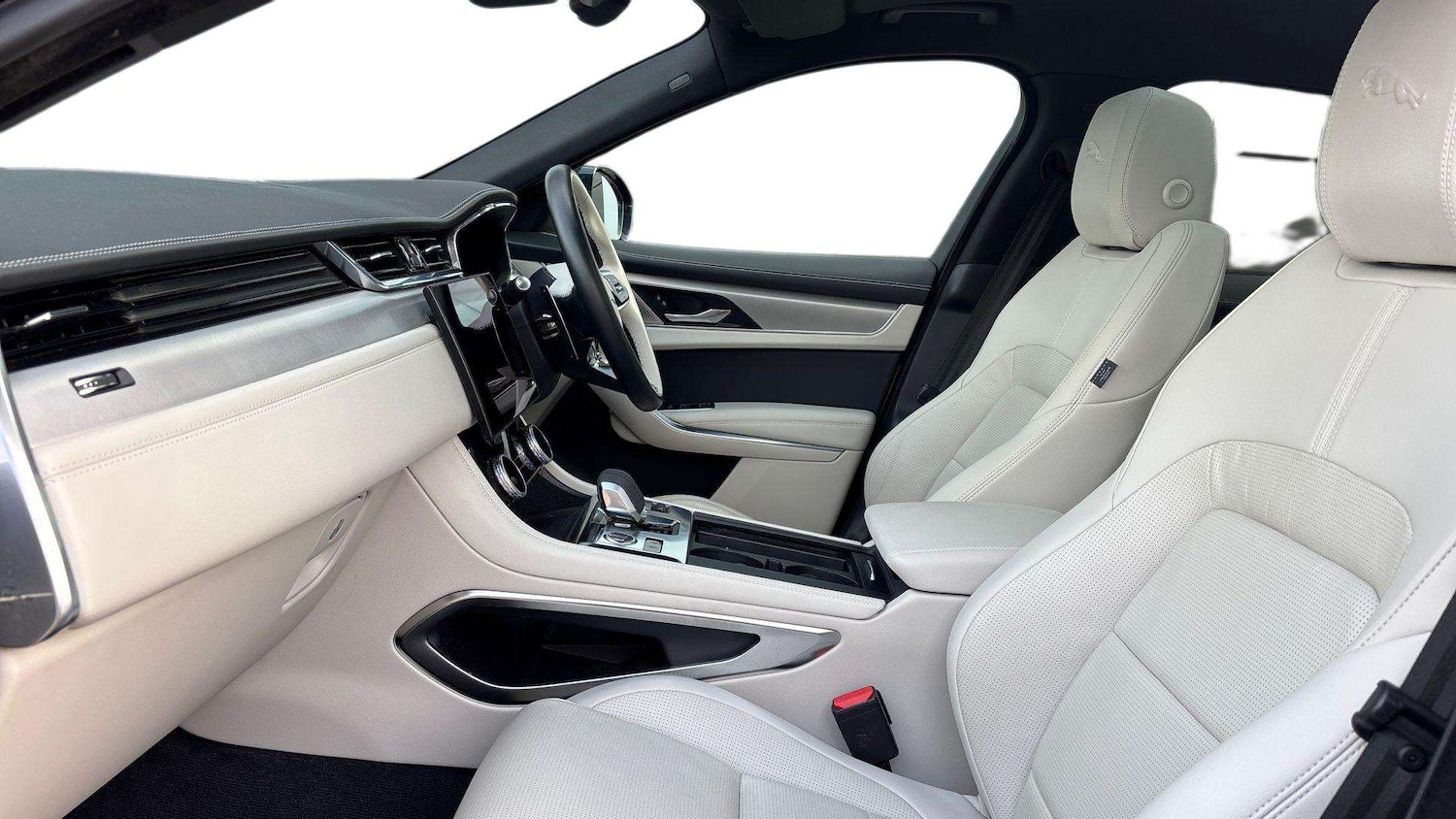 Used Jaguar F-Pace 2023 for sale - 76459952: Photo 3