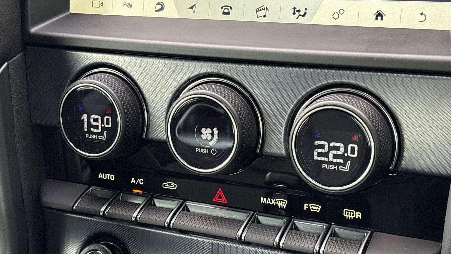 Used Jaguar F-Type 2023 for sale - 76459804: Photo 29