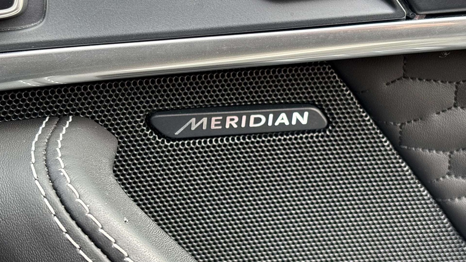 Used Jaguar F-Type 2023 for sale - 76459804: Photo 34