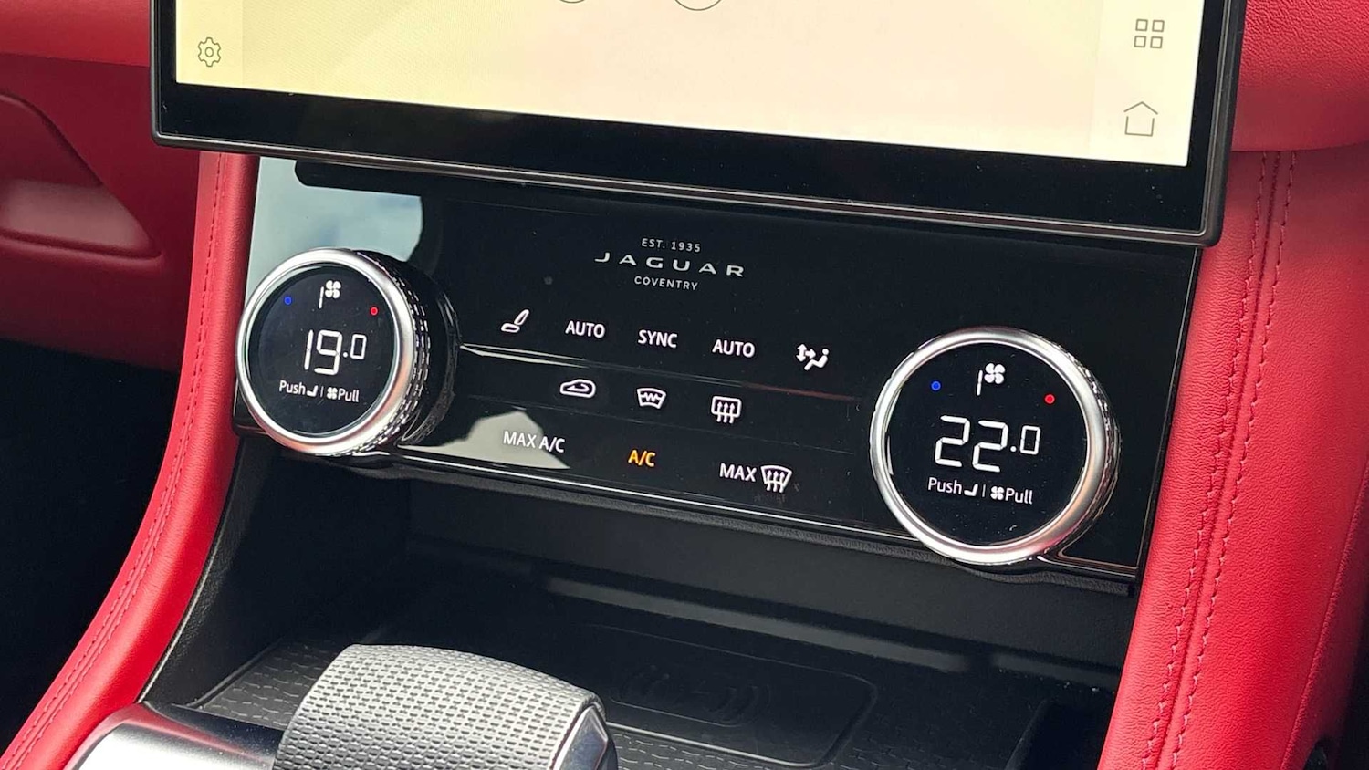 Used Jaguar F-Pace 2022 for sale - 76459870: Photo 30