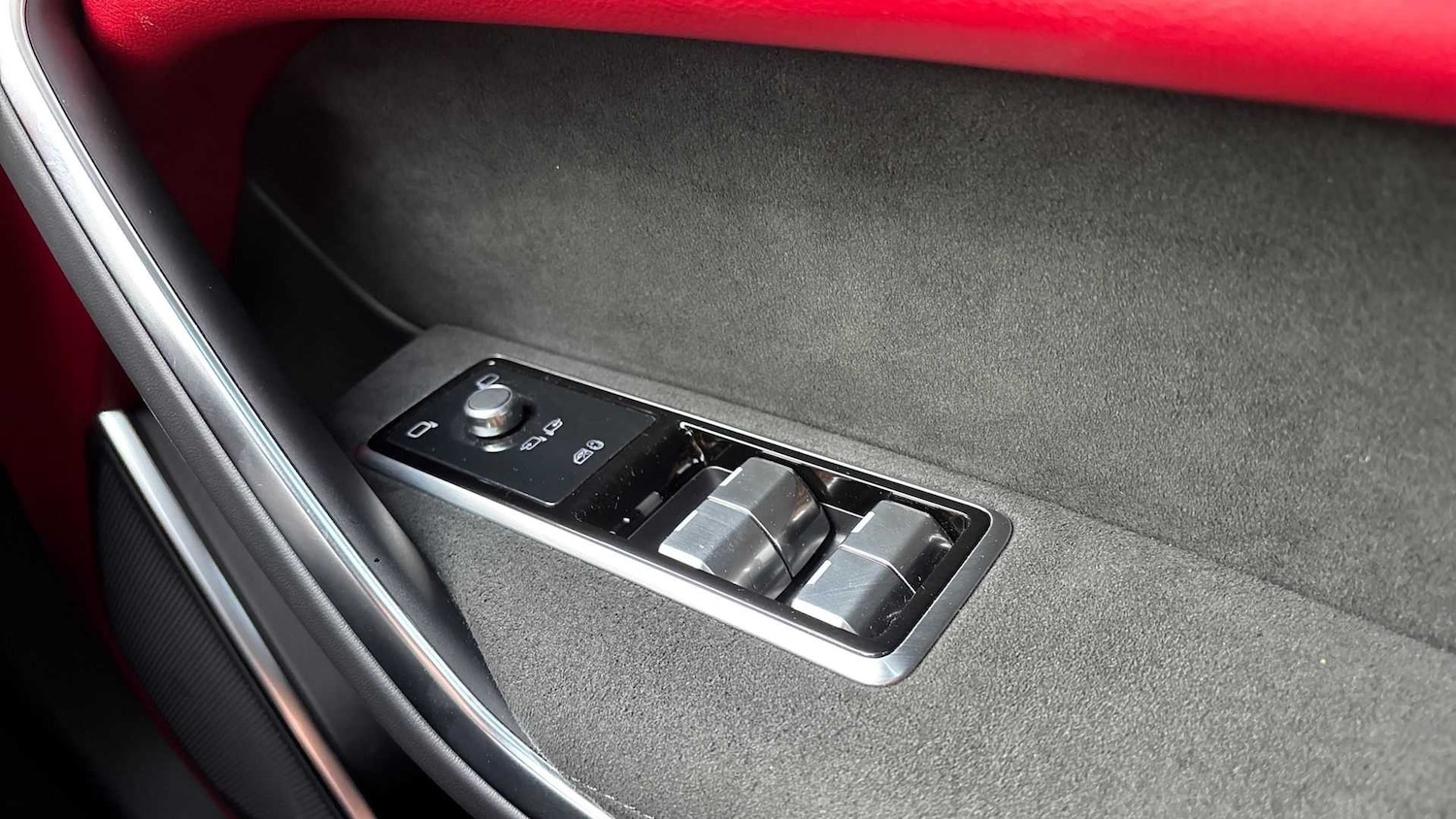 Used Jaguar F-Pace 2022 for sale - 76459870: Photo 33