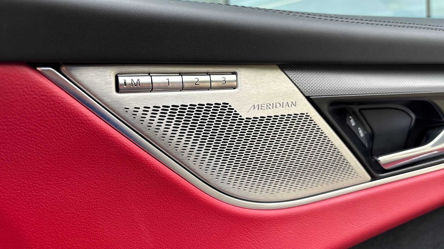 Used Jaguar F-Pace 2022 for sale - 76459870: Photo 34