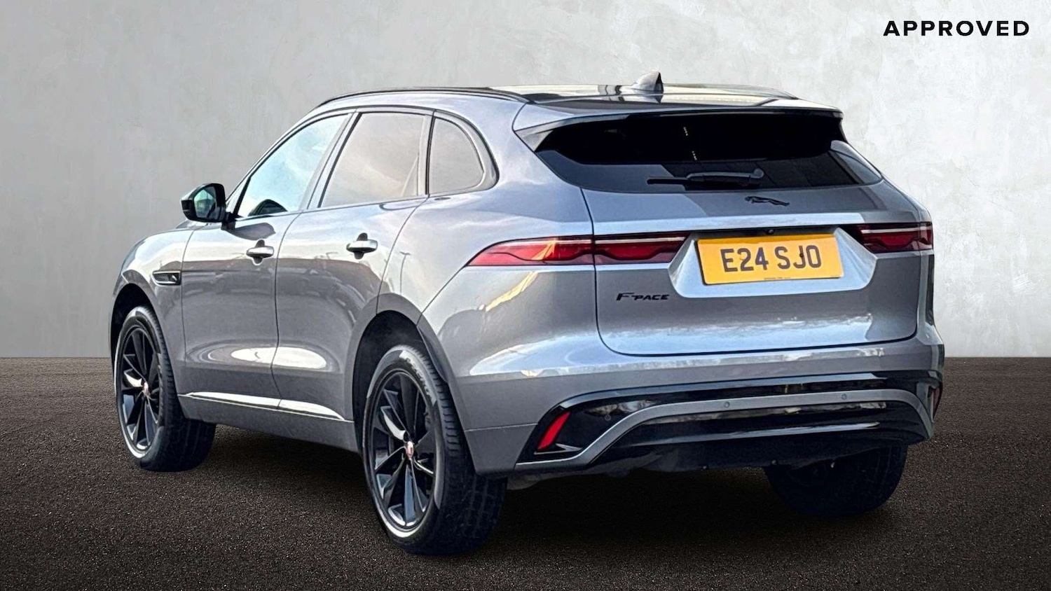 Used Jaguar F-Pace 2022 for sale - 77786957: Photo 2