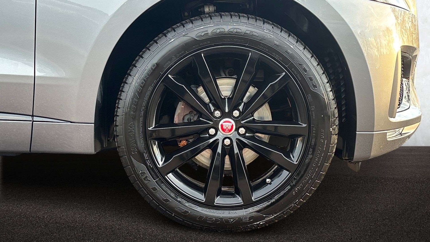 Used Jaguar F-Pace 2020 for sale - 76515705: Photo 8