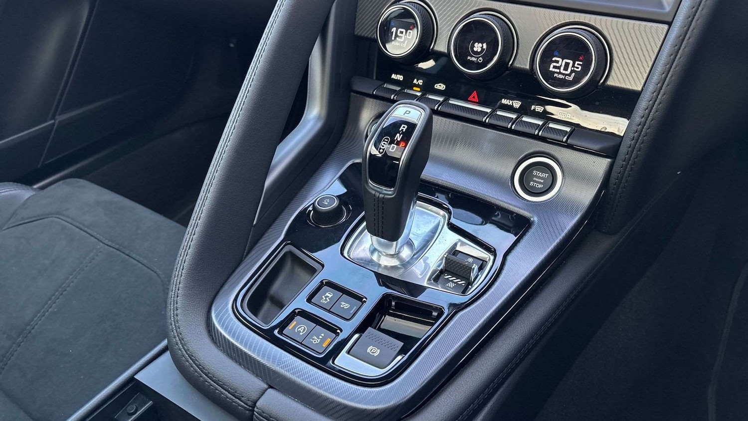 Used Jaguar F-Type 2023 for sale - 76459921: Photo 13