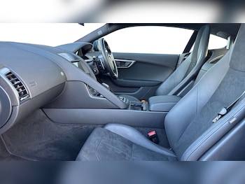 Used Jaguar F-Type 2023 for sale - 76459921: Photo