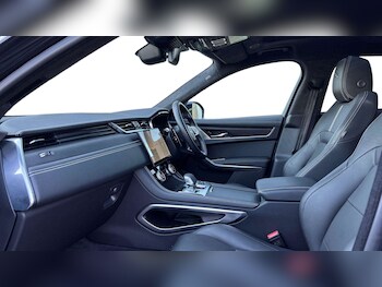 Used Jaguar F-Pace 2024 for sale - 78338043: Photo