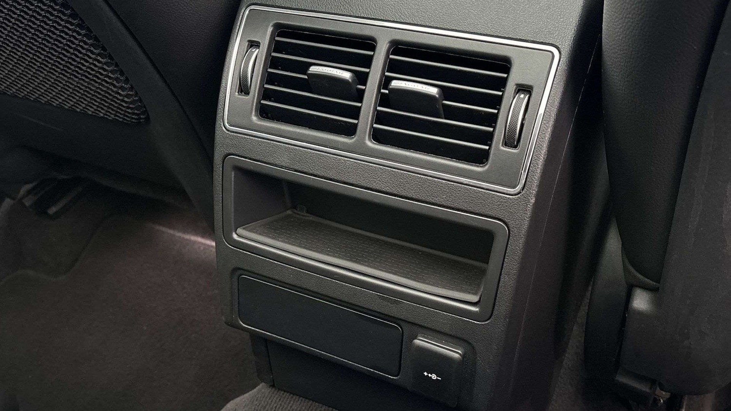 Used Jaguar F-Pace 2023 for sale - 76889811: Photo 18