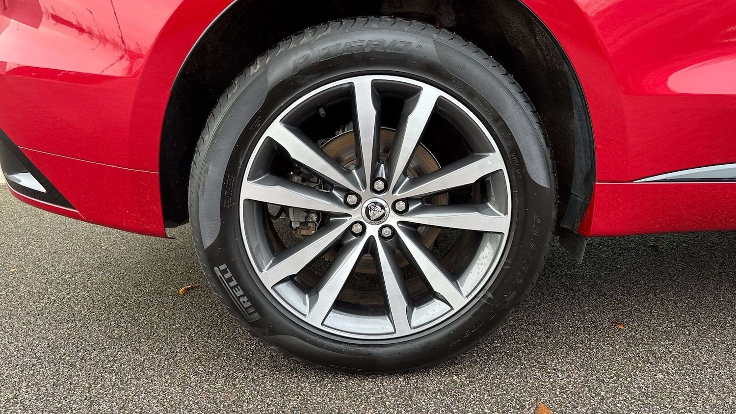 Used Jaguar F-Pace 2023 for sale - 76889811: Photo 25