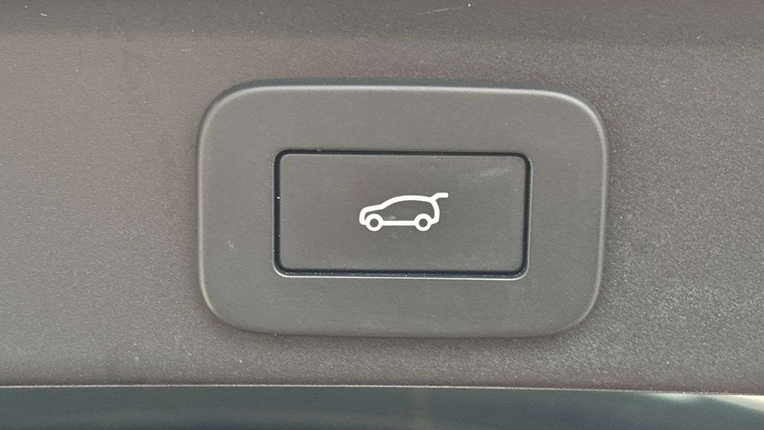 Used Jaguar F-Pace 2023 for sale - 76889811: Photo 30