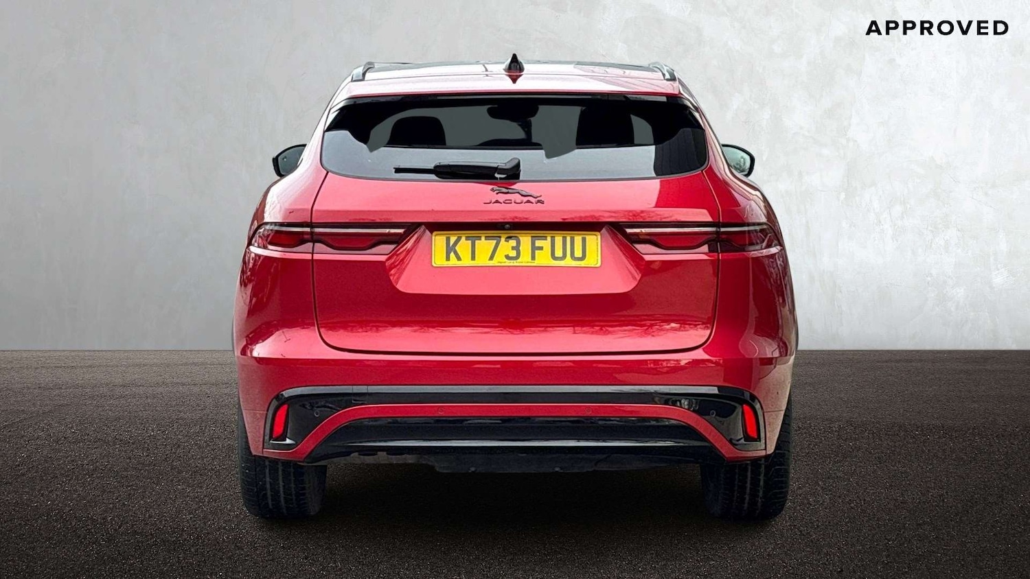 Used Jaguar F-Pace 2023 for sale - 76889811: Photo 6