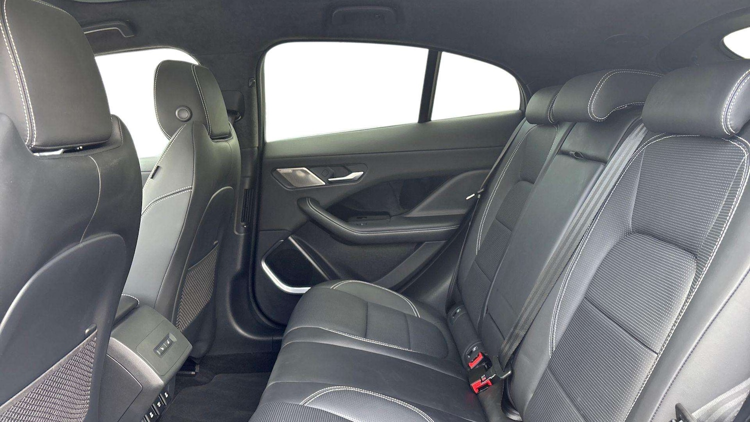 Used Jaguar I-Pace 2022 for sale - 76459900: Photo 4