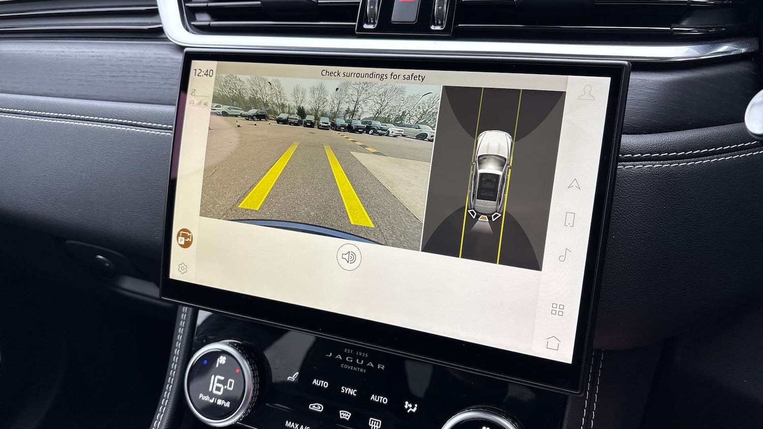 Used Jaguar F-Pace 2023 for sale - 77827365: Photo 12