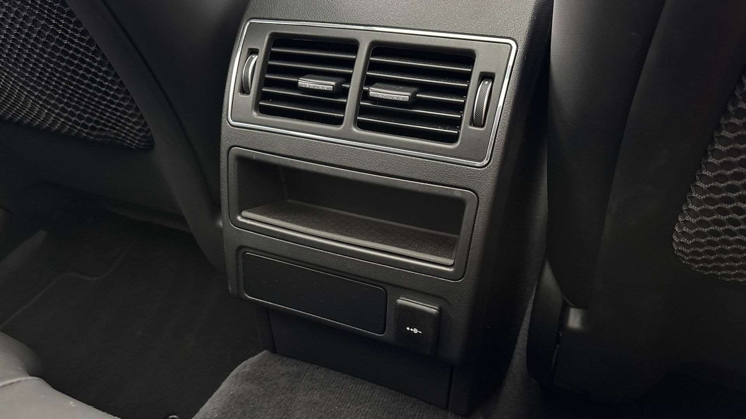 Used Jaguar F-Pace 2023 for sale - 77827365: Photo 18