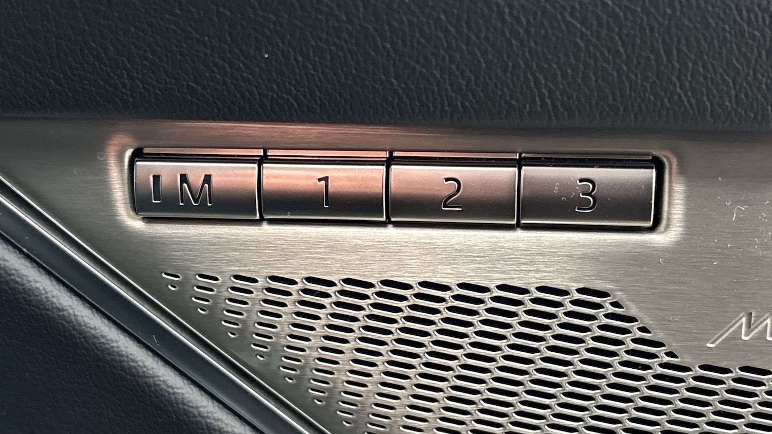 Used Jaguar F-Pace 2023 for sale - 77827365: Photo 32