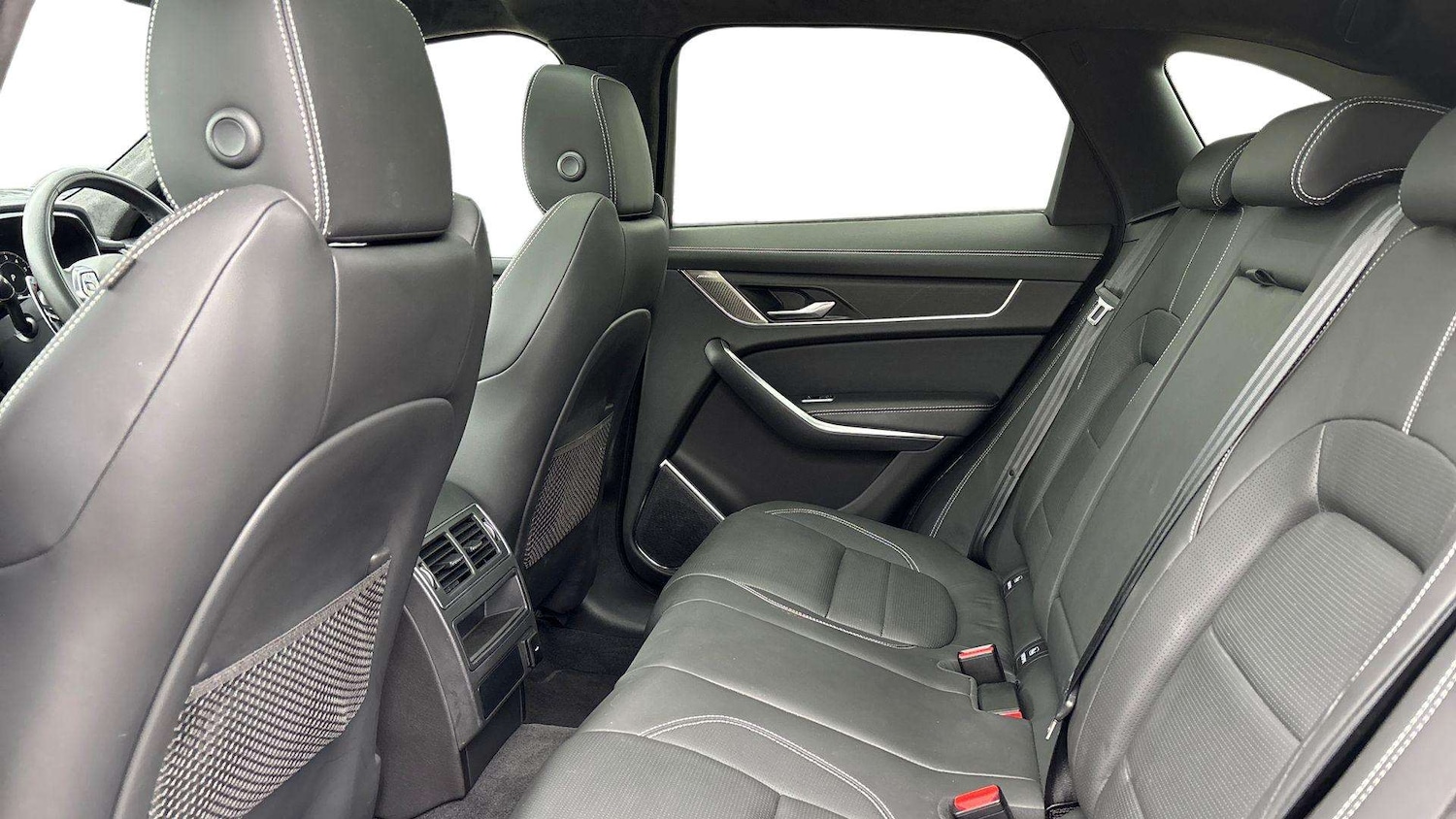 Used Jaguar F-Pace 2023 for sale - 77827365: Photo 4