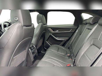 Used Jaguar F-Pace 2023 for sale - 77827365: Photo