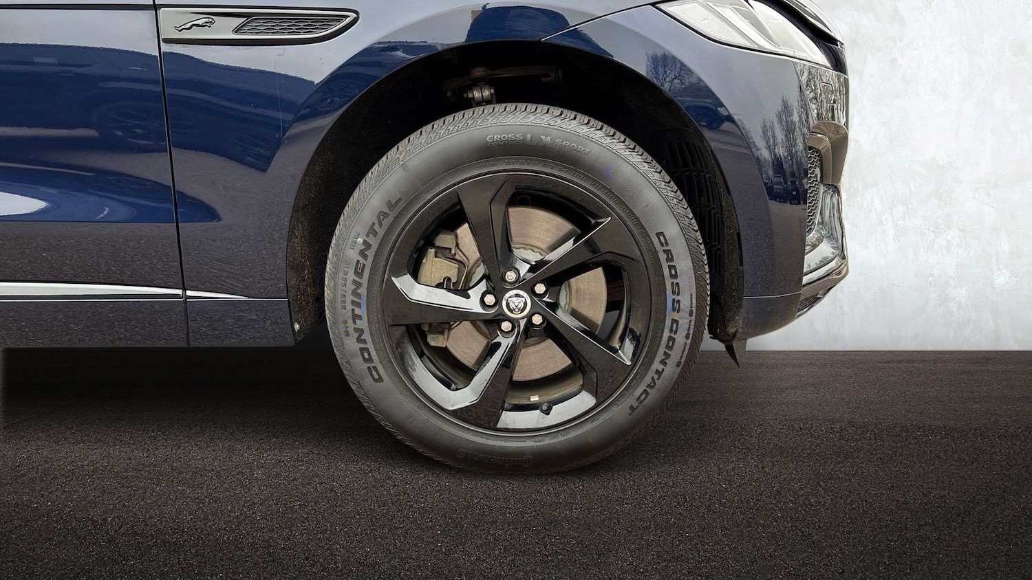 Used Jaguar F-Pace 2023 for sale - 77827365: Photo 8