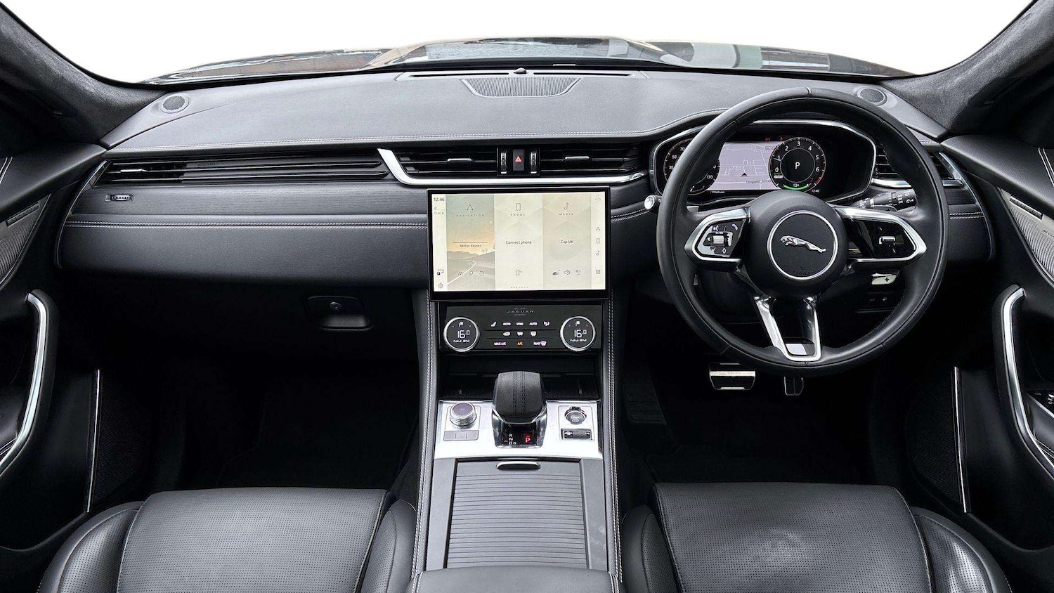 Used Jaguar F-Pace 2023 for sale - 77827365: Photo 9