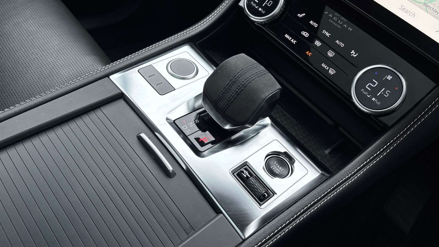 Used Jaguar F-Pace 2023 for sale - 76889855: Photo 13