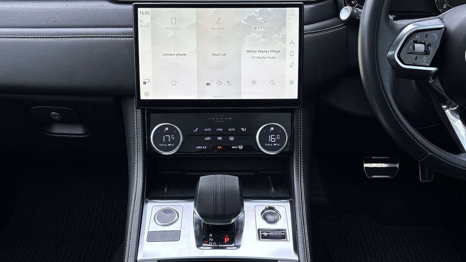 Used Jaguar F-Pace 2023 for sale - 76889855: Photo 14