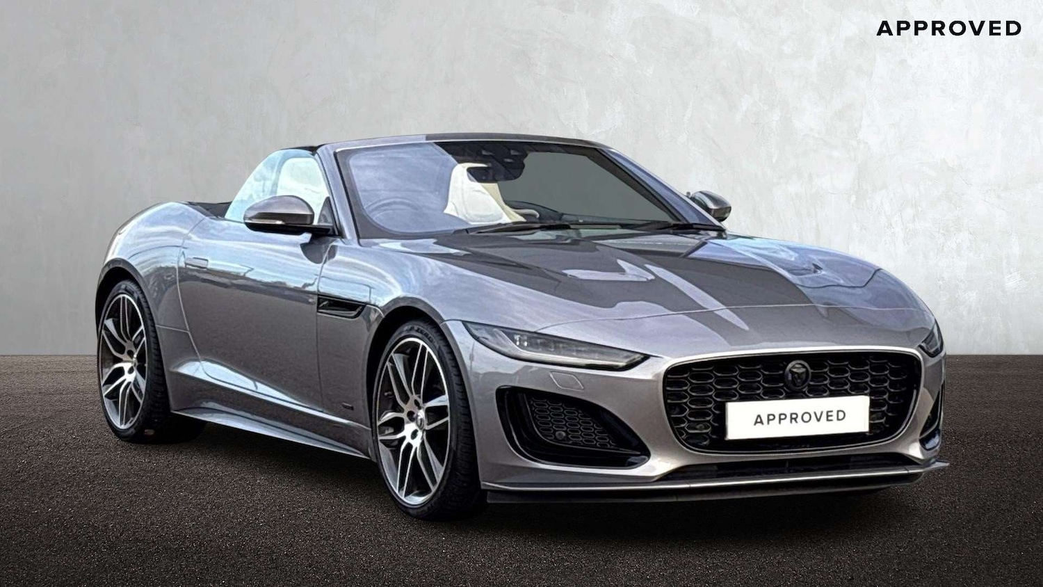 Used Jaguar F-Type 2024 for sale - 76460608: Photo 1