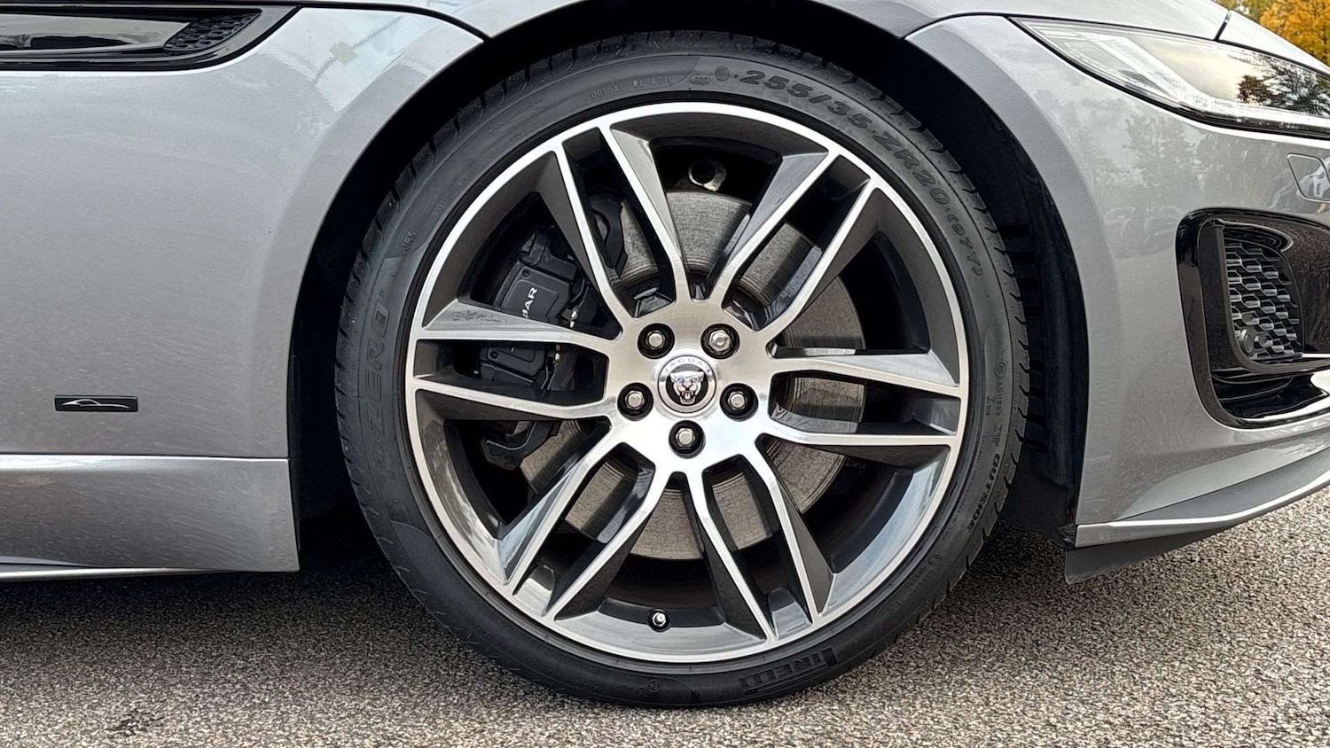 Used Jaguar F-Type 2024 for sale - 76460608: Photo 8