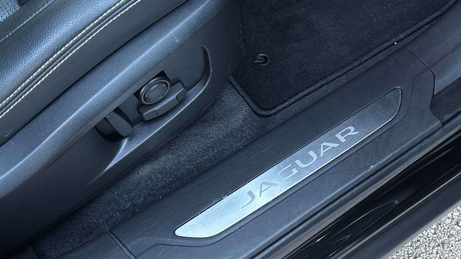 Used Jaguar F-Pace 2023 for sale - 76929063: Photo 23