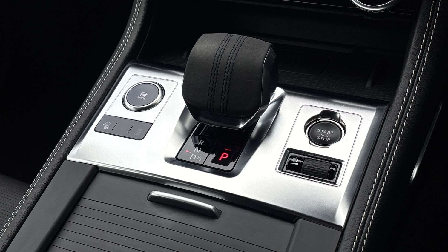 Used Jaguar F-Pace 2023 for sale - 76460056: Photo 13