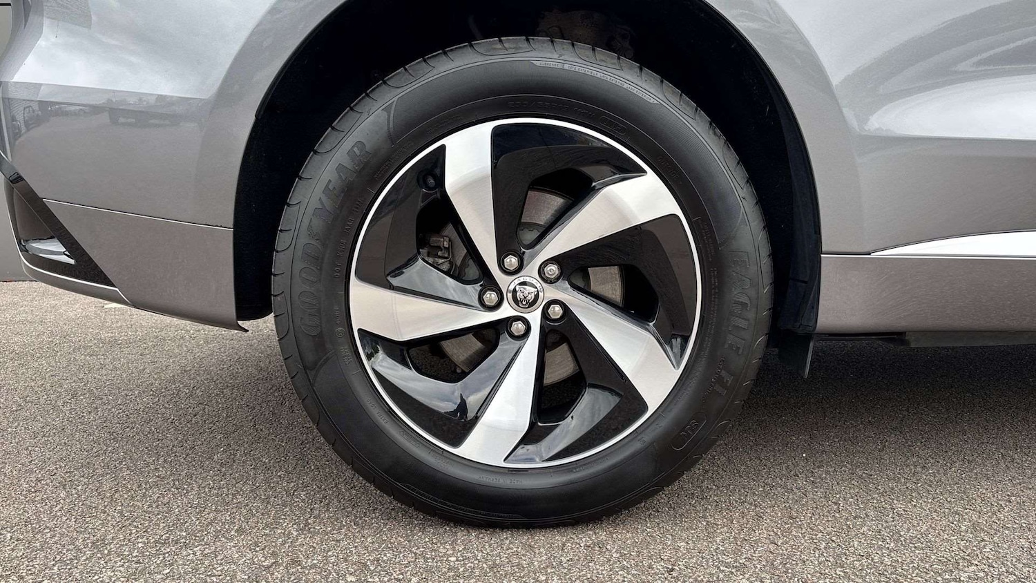 Used Jaguar F-Pace 2023 for sale - 76460056: Photo 23