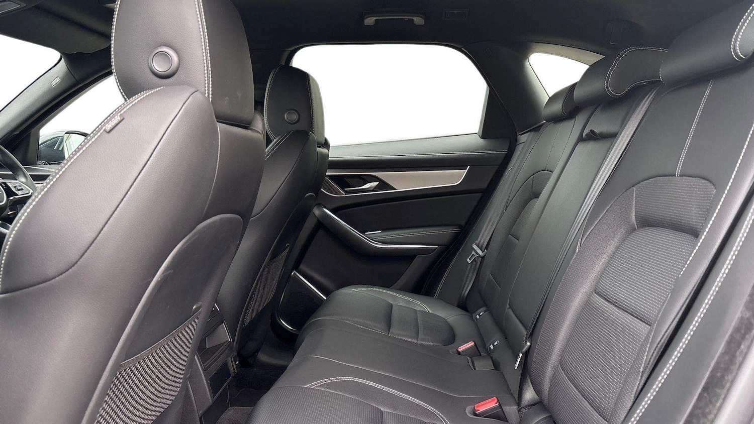 Used Jaguar F-Pace 2023 for sale - 76460056: Photo 4