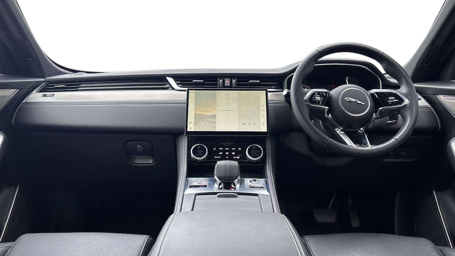 Used Jaguar F-Pace 2023 for sale - 76460056: Photo 9