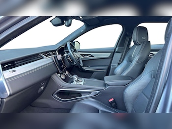 Used Jaguar F-Pace 2021 for sale - 76804775: Photo